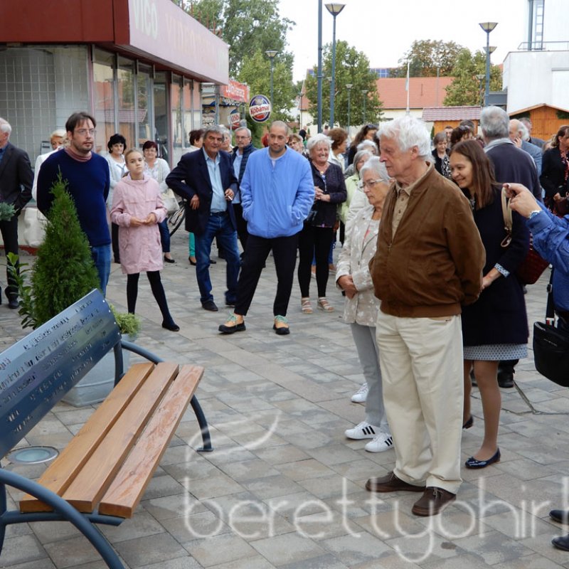 Konrád-emlékpad avatás 33